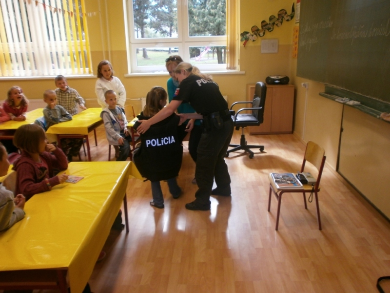 Spolupráca obce a policajného zboru Kapušany