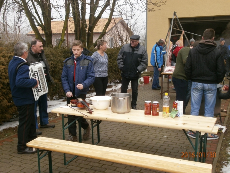 Tradičná dedinská zabíjačka 2016