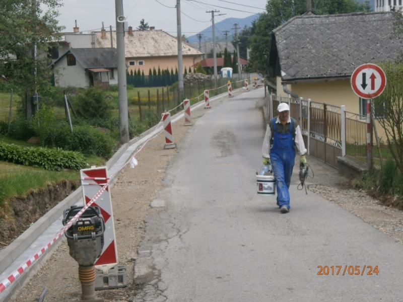 Rekonštrukcia miestnej komunikácie v obci Lada