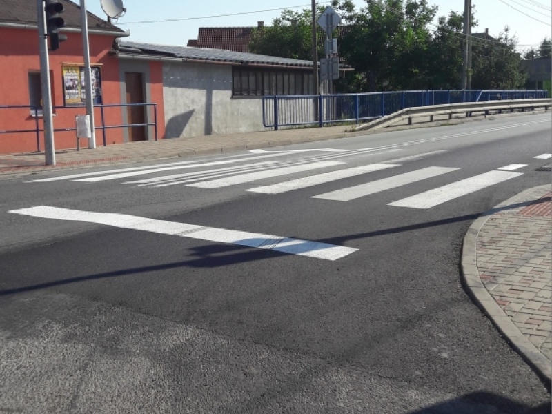 Výstavba autobusovej zastávky a semafóra 2018