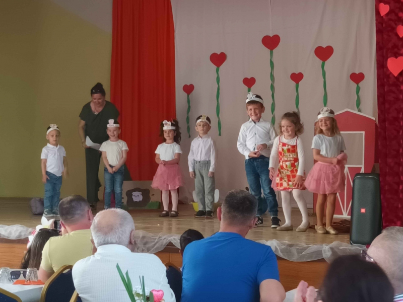 Deň matiek, žien 24.5.2024