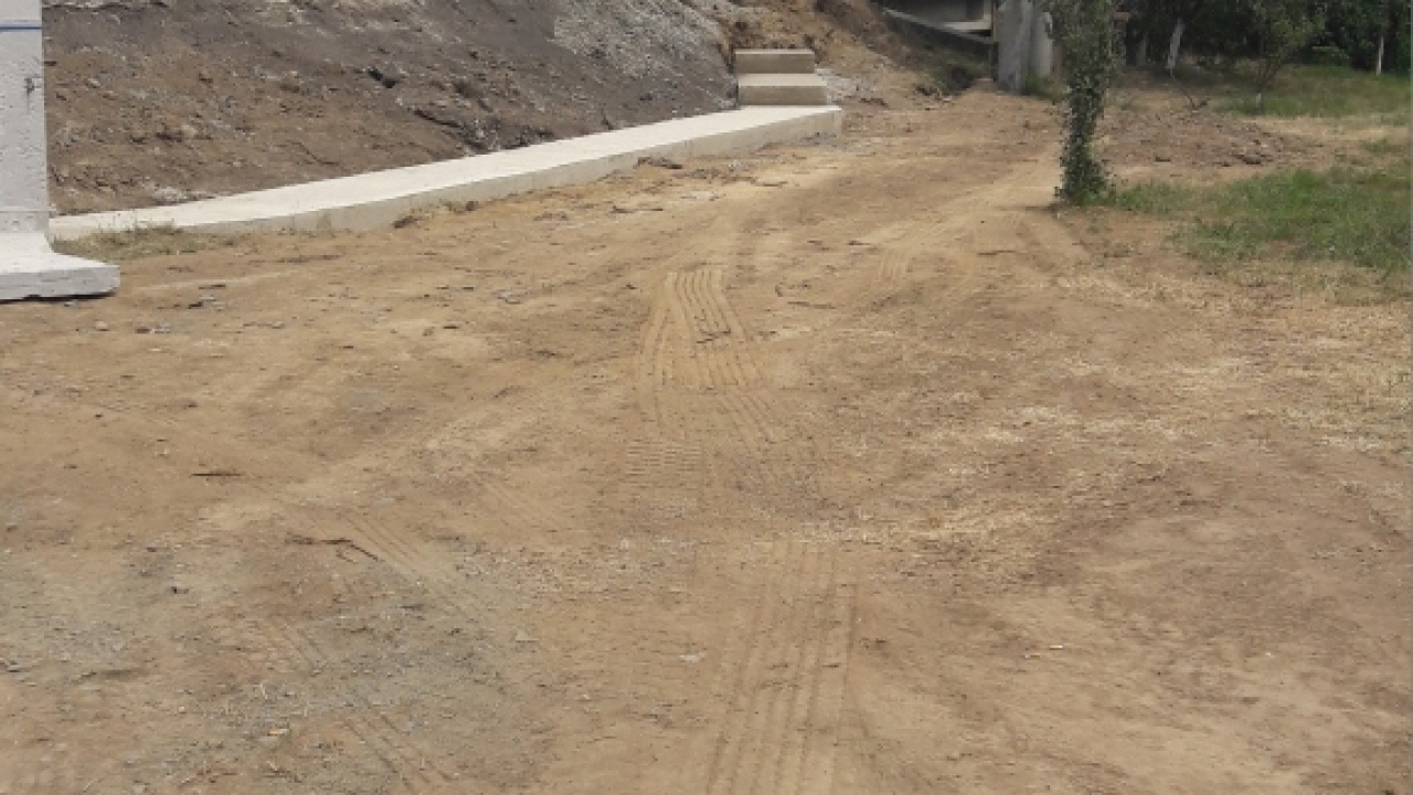 Výstavba autobusovej zastávky a semafóra 2018 Výstavba autobusovej zastávky a semafóra 2018