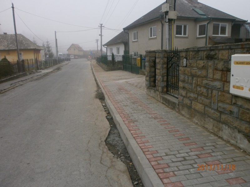 Rekonštrukcia chodníkov na ulici pri MŠ - CH2