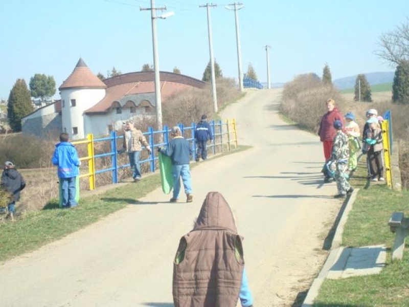 Akcia vyčistíme obec